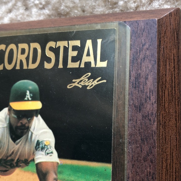 1991 LEAF BASEBALL PLAQUE CARD RICKEY HENDERSON - Picture 3 of 9